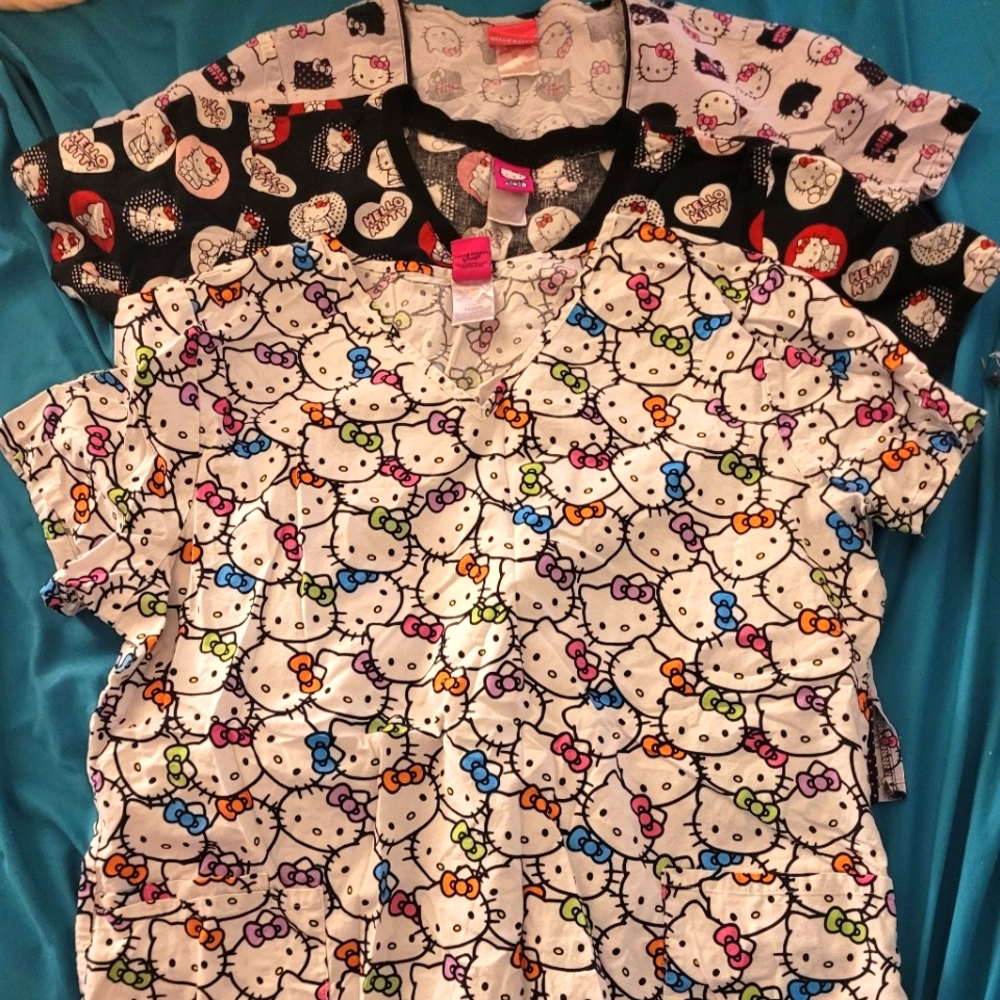 Sanrio Hello Kitty Scrub Shirt Bundle